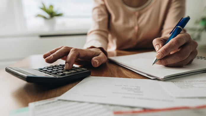 3 Budgeting Tips Every Senior Should Know